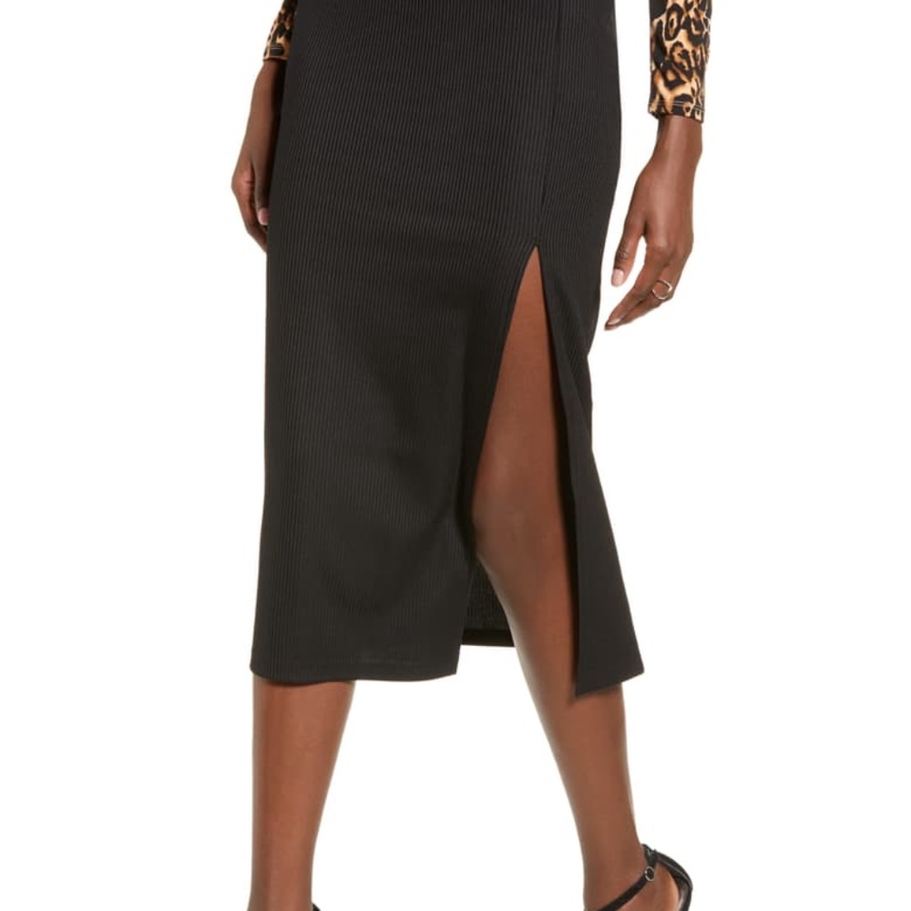 Leith Ribbed Side Slit Midi Skirt